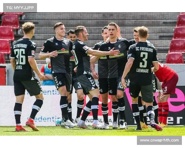 罗马主场1-0小胜科莫，韦斯利贴地斩制胜