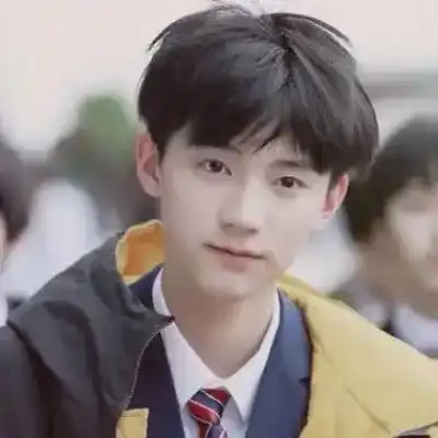 袁纪颖